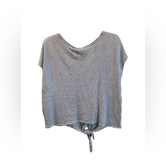 Rachel Zoe 100% Linen Button & Tie front Top. Size Medium. - Picture 11 of 12